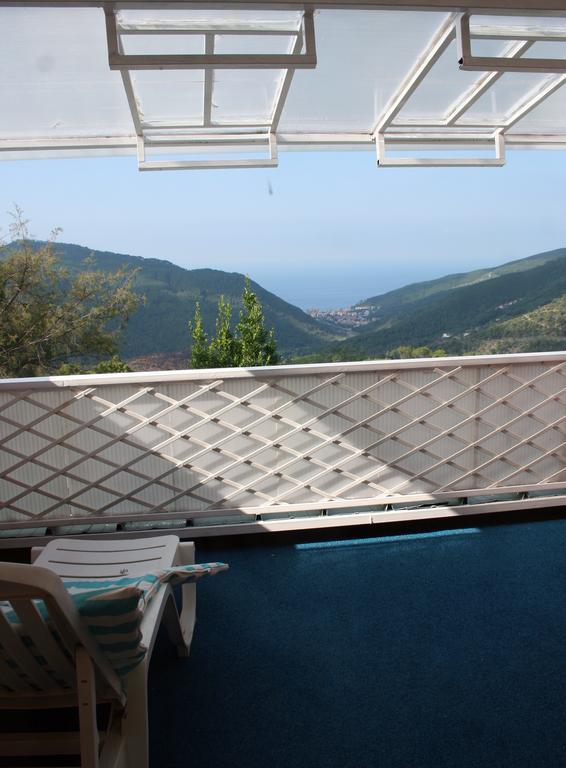 Hotel 5 Terre Nel Sole Дейва Марина Стая снимка